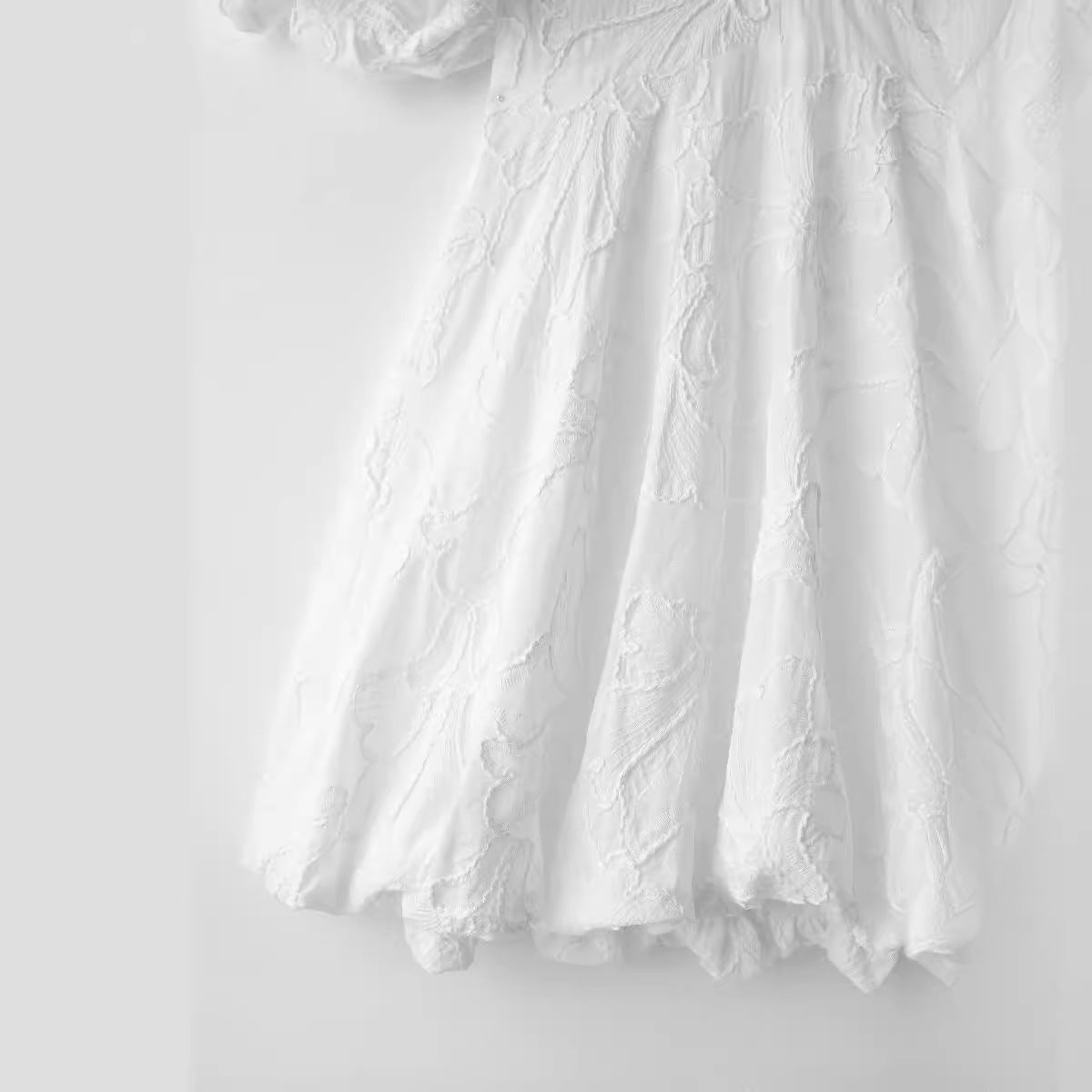 Lily – Vårmode Casual Enkel Broderad Fluffig Klänning