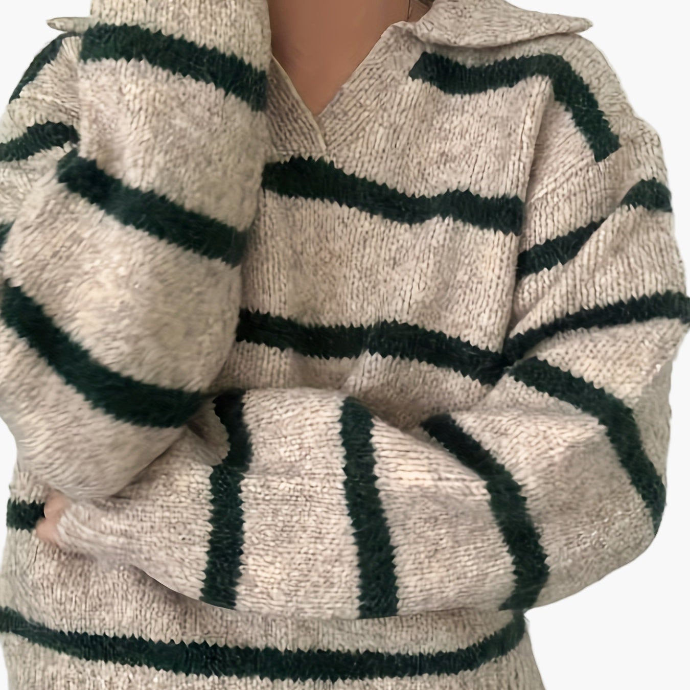 Damtröja med eleganta ränder och krage för höst och vinter