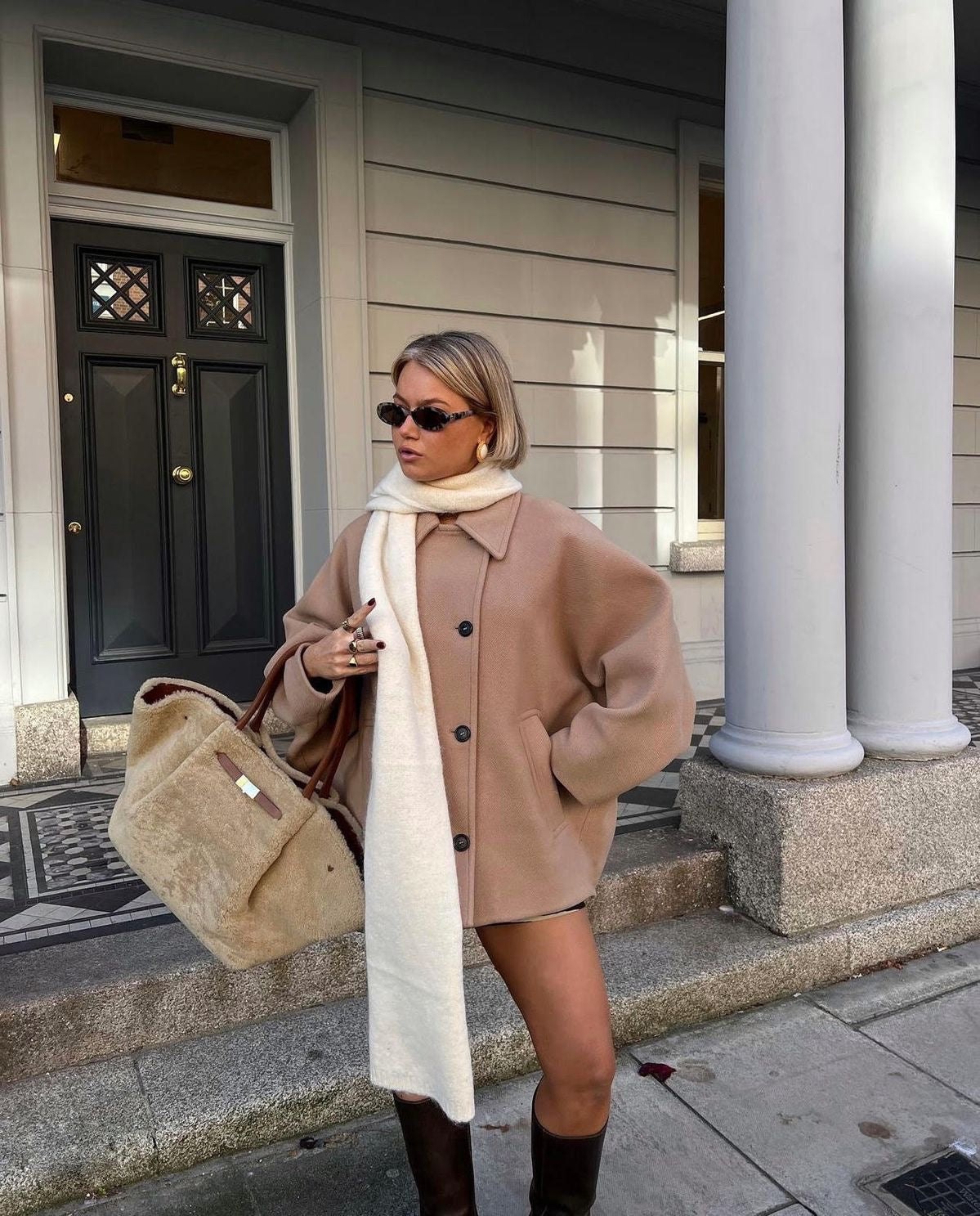 Damskappa Oversized Boxy Fit – Trendig Jacka för Höst och Vinter, Elegant Stil för Kvinnor