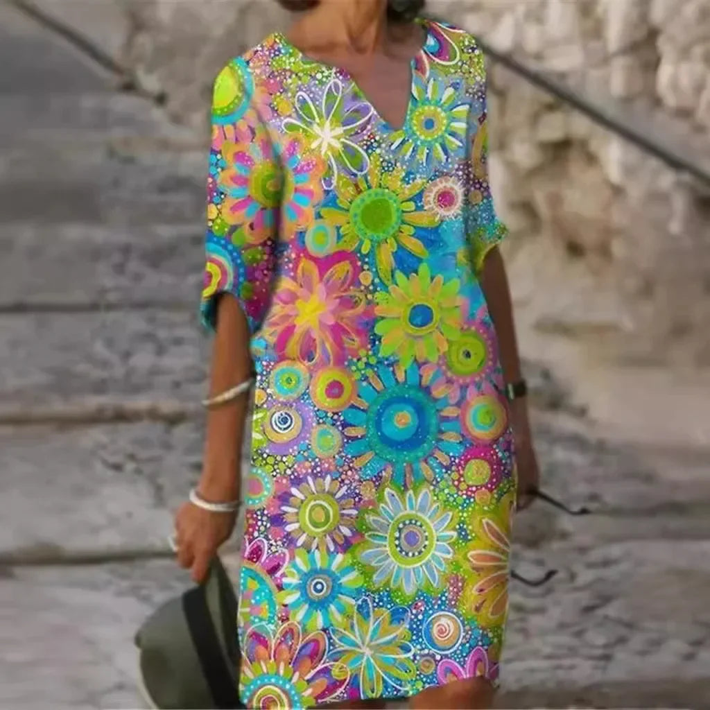 Christina – Konstnärlig Bambuklänning med V-ringning