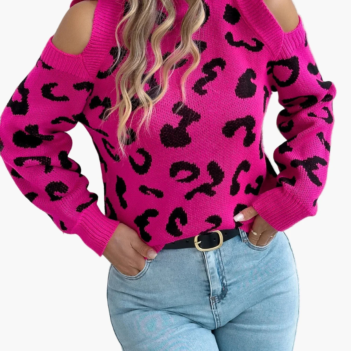 Damtröja med trendigt leopardmönster och kalla axlar – Perfekt för vardag och fest