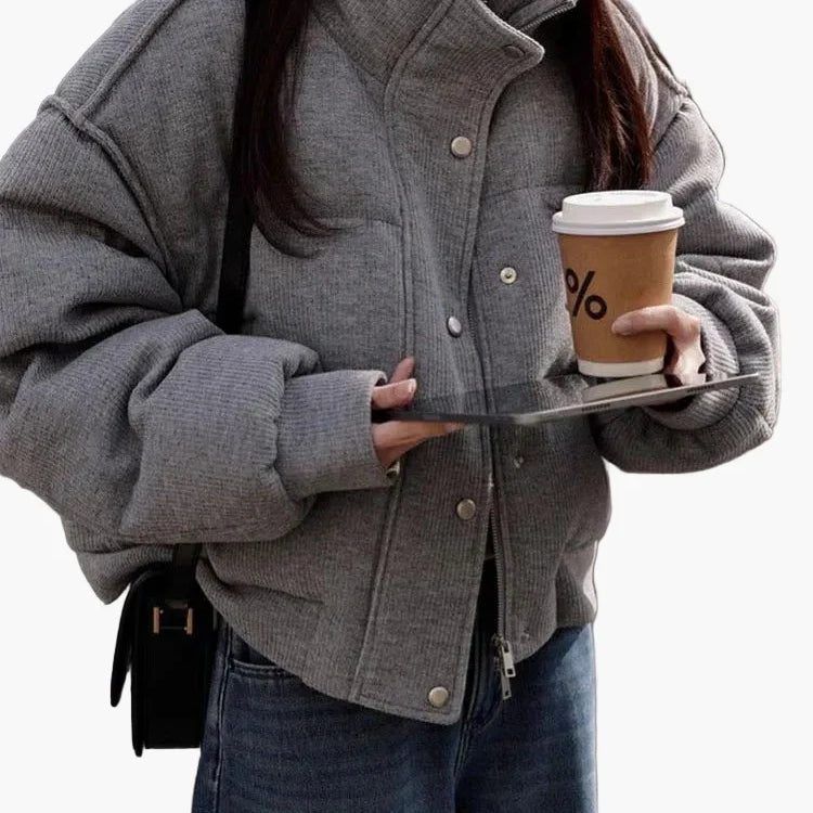 Damjacka i modernt oversize-stil – Trendig och avslappnad vardagslook