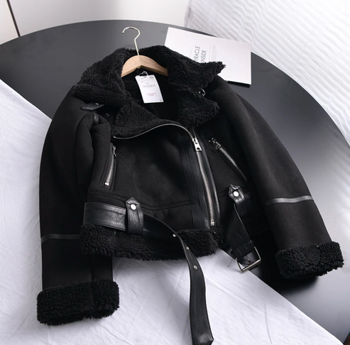 Women’s Faux Shearling Biker Jacket - Zipper Detail Belted Hem