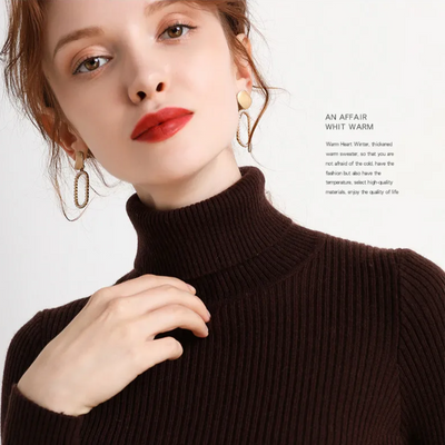 Violet | Winter-Ready Cashmere Turtleneck Sweater