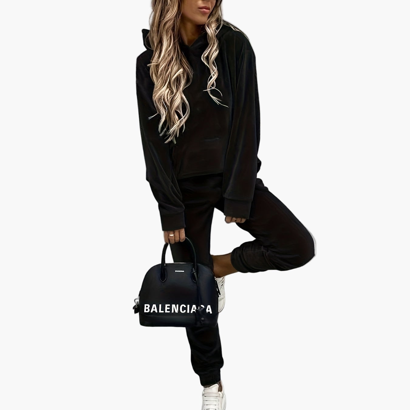 Damset Sportig Hoodie och Joggingbyxor – Vardagsoutfit med Trendig Design