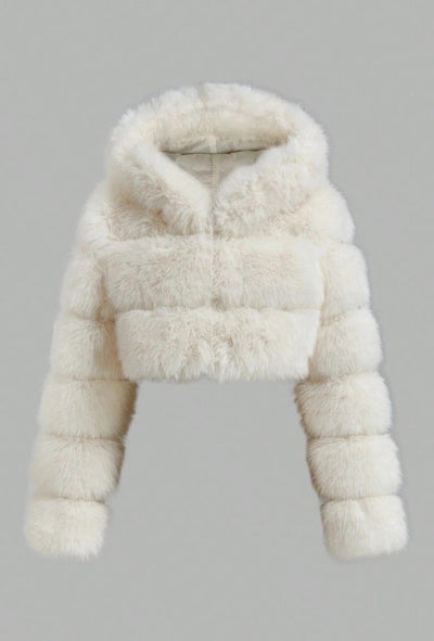 Women’s Faux Fur Coat - Cropped Glamorous Outerwear
