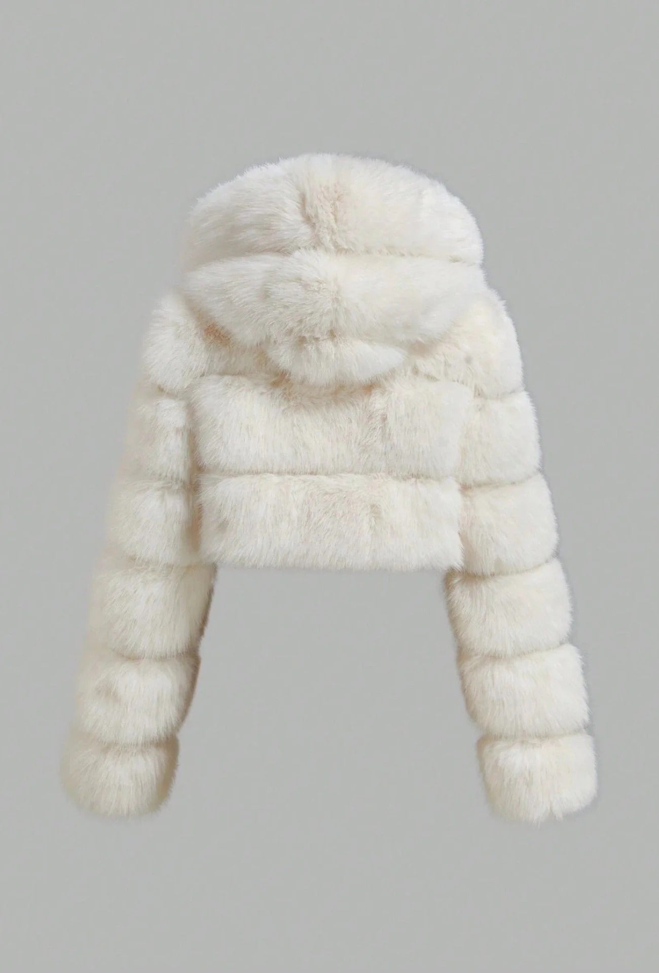 Women’s Faux Fur Coat - Cropped Glamorous Outerwear
