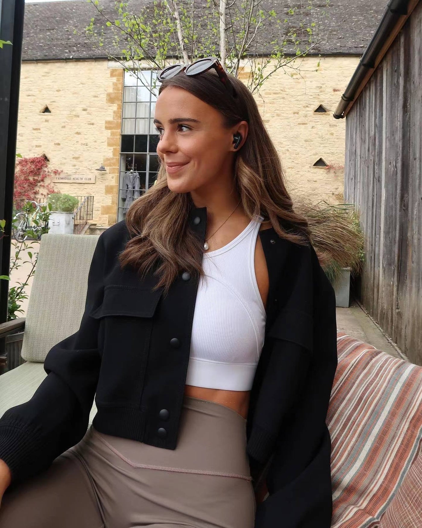 Women’s Cropped Utility Jacket - Casual Button-Up Outerwear