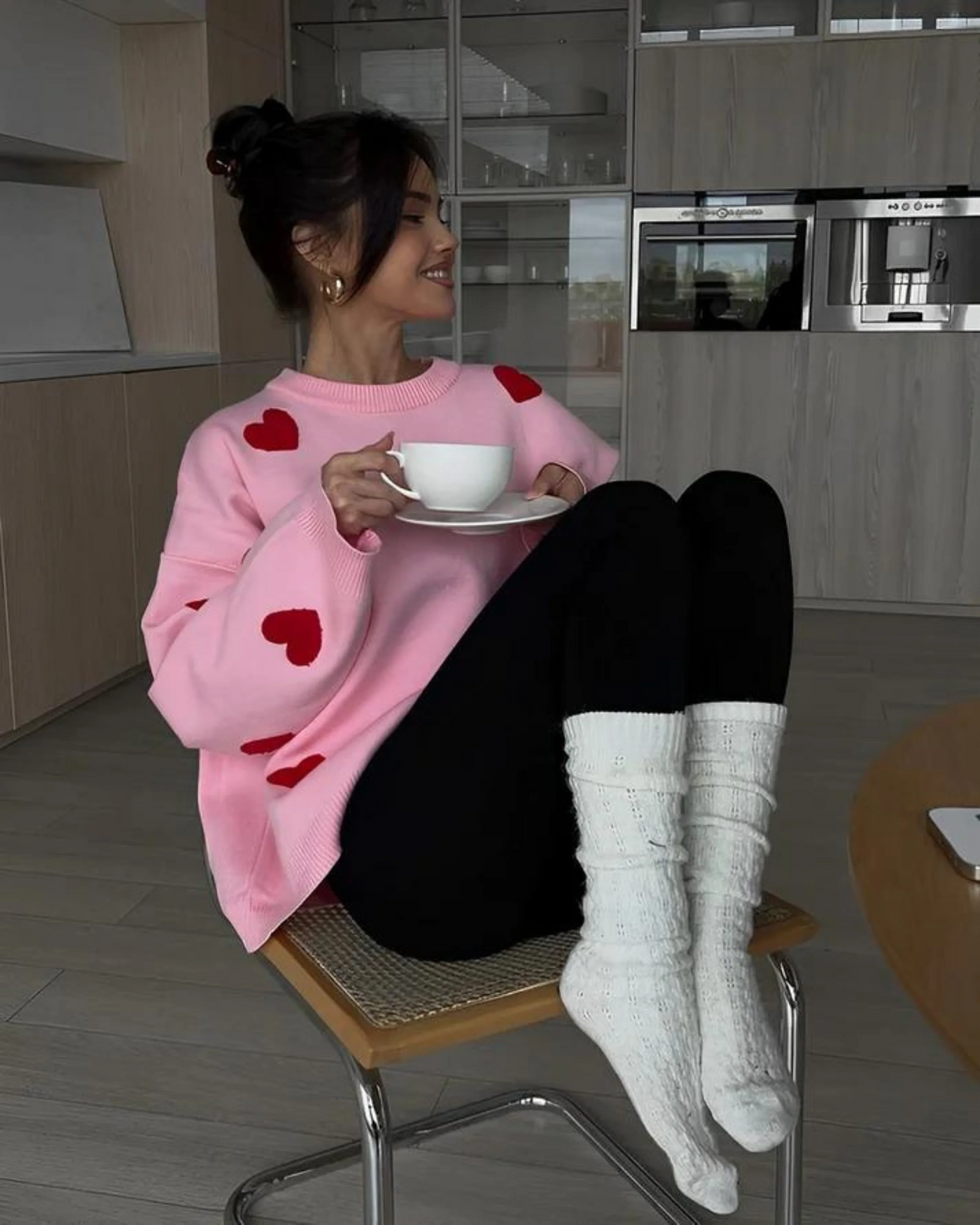 Women’s Heart Print Oversized Knit Sweater - Cozy Casual Pullover