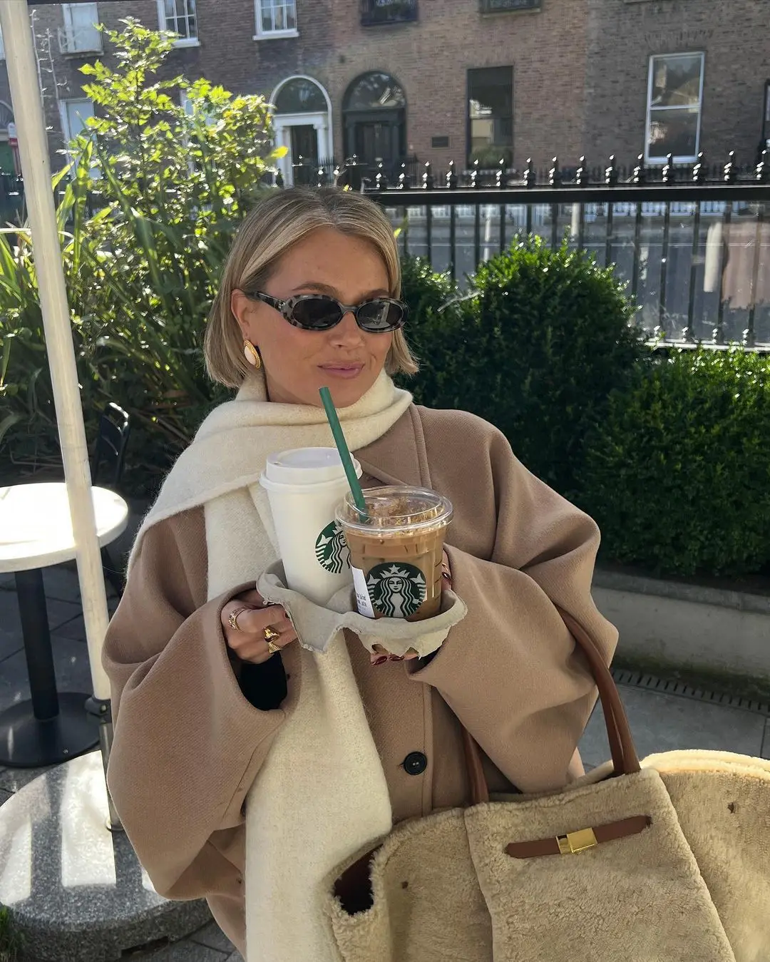 Damskappa Oversized Boxy Fit – Trendig Jacka för Höst och Vinter, Elegant Stil för Kvinnor