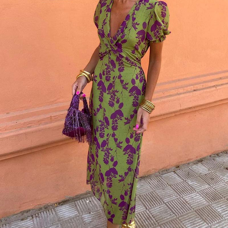 Ivy - Elegant Långklänning med V-hals